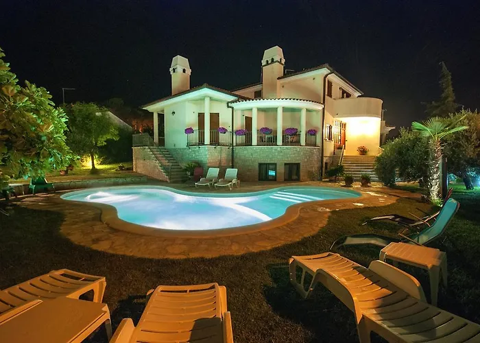Guesthouse Villa Lena